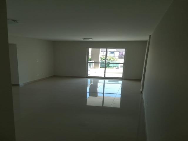 #122 - Apartamento para Venda em Campos dos Goytacazes - RJ