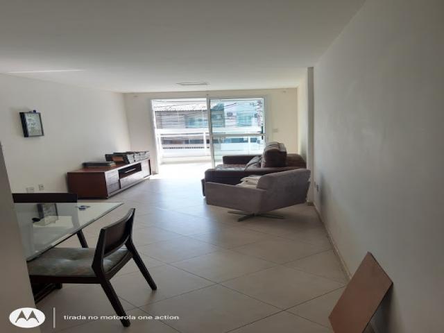 #151 - Apartamento para Venda em Campos dos Goytacazes - RJ