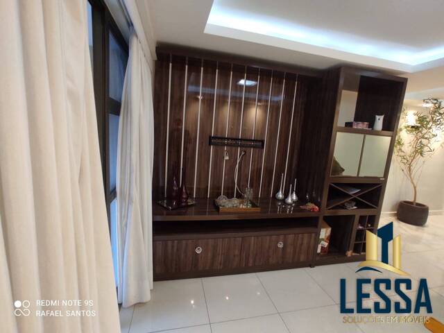 #226 - Apartamento para Venda em Campos dos Goytacazes - RJ