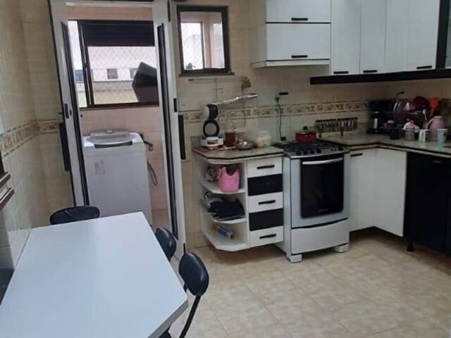 Apartamento para Venda em Campos dos Goytacazes - 4