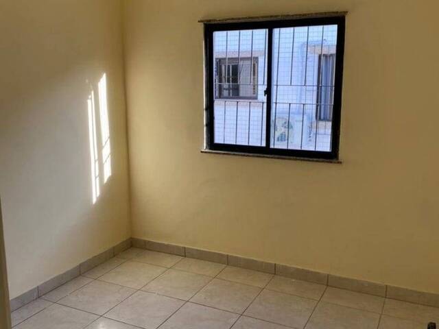 Apartamento para Venda em Campos dos Goytacazes - 4