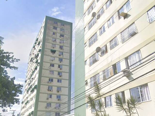 #257 - Apartamento para Venda em Campos dos Goytacazes - RJ