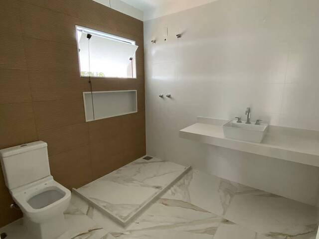 #279 - Casa para Venda em Campos dos Goytacazes - RJ