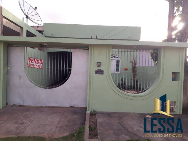 #296 - Casa para Venda em Campos dos Goytacazes - RJ