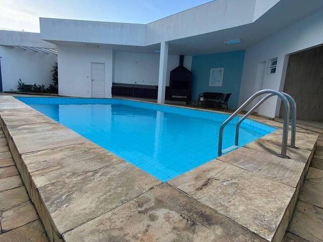#298 - Apartamento para Venda em Campos dos Goytacazes - RJ