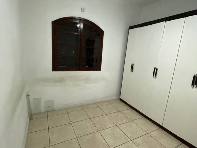 Casa para Venda em Campos dos Goytacazes - 4