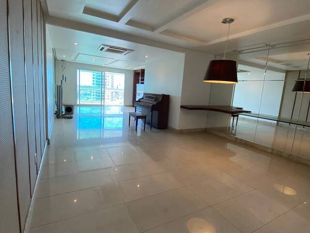 #355 - Apartamento para Venda em Campos dos Goytacazes - RJ