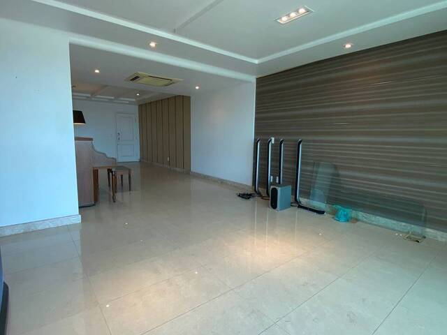 Apartamento para Venda em Campos dos Goytacazes - 4