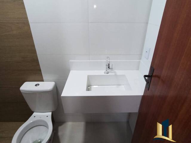 #370 - Casa para Venda em Campos dos Goytacazes - RJ