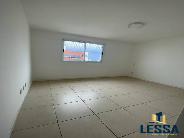 #388 - Apartamento para Venda em Campos dos Goytacazes - RJ