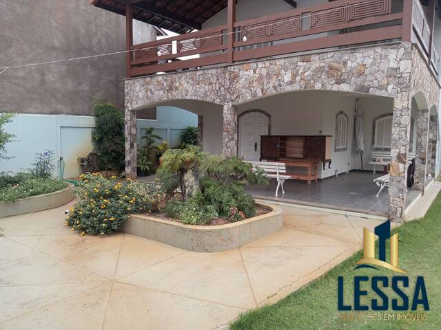 #407 - Casa para Venda em Campos dos Goytacazes - RJ