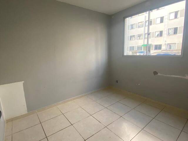 #408 - Apartamento para Venda em Campos dos Goytacazes - RJ