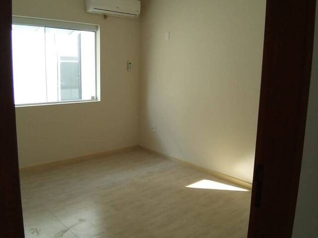 #418 - Casa para Venda em Campos dos Goytacazes - RJ