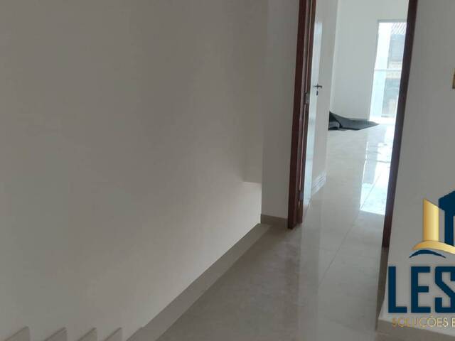 #423 - Casa para Venda em Campos dos Goytacazes - RJ