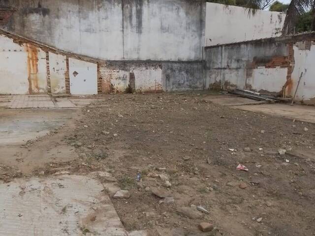 #428 - Área para Venda em Campos dos Goytacazes - RJ