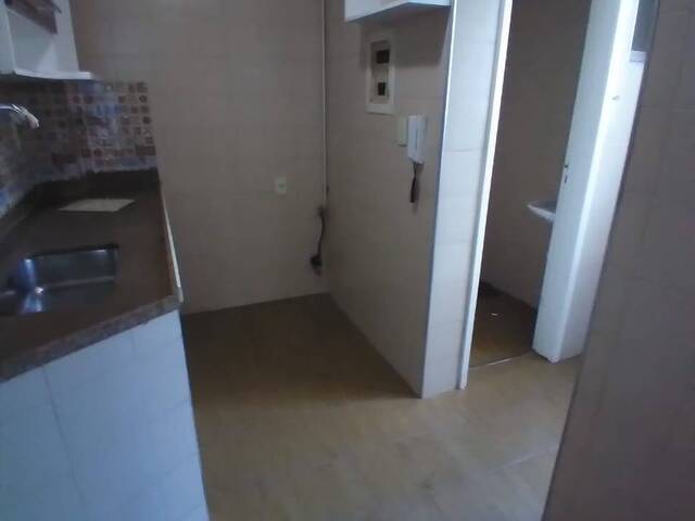 #443 - Apartamento para Venda em Campos dos Goytacazes - RJ