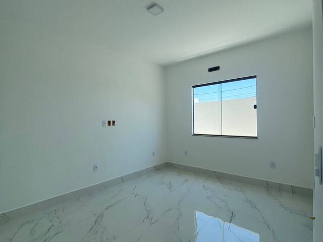 #397 - Apartamento para Venda em Campos dos Goytacazes - RJ