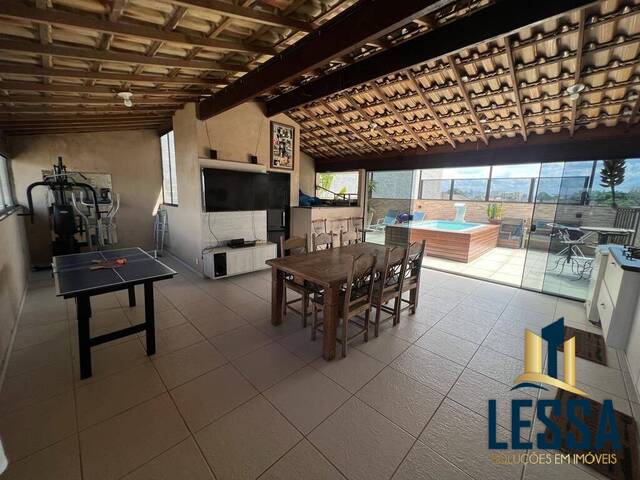 #475 - Casa para Venda em Campos dos Goytacazes - RJ