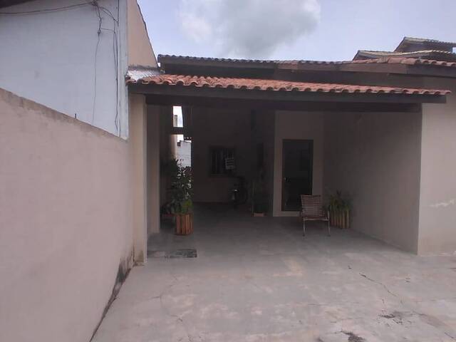 #477 - Casa para Venda em Campos dos Goytacazes - RJ