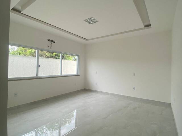 #484 - Casa para Venda em Campos dos Goytacazes - RJ