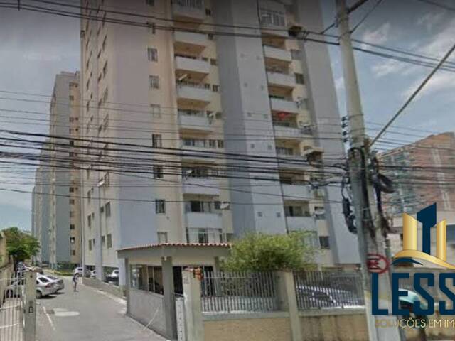 #487 - Apartamento para Venda em Campos dos Goytacazes - RJ