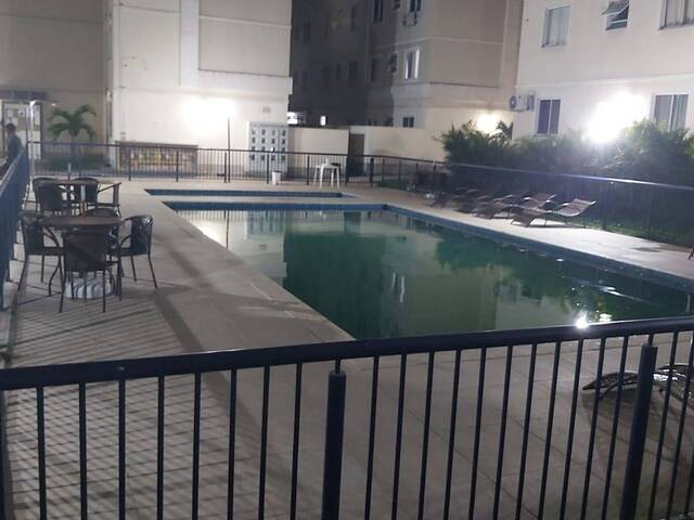 #500 - Apartamento para Venda em Campos dos Goytacazes - RJ