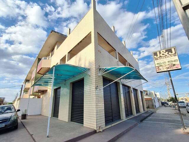 Apartamento para Venda em Campos dos Goytacazes - 4