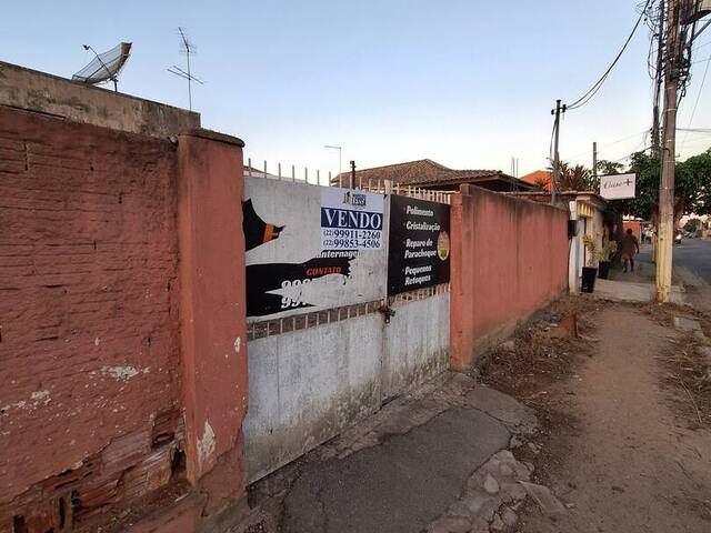 #523 - Casa para Venda em Campos dos Goytacazes - RJ