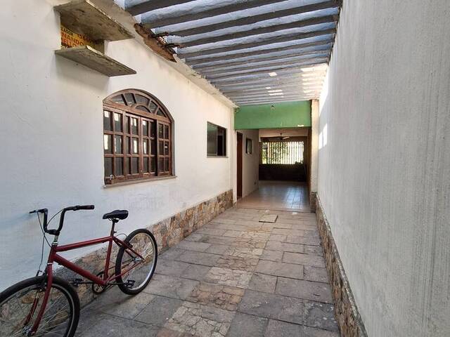 Casa para Venda em Campos dos Goytacazes - 4