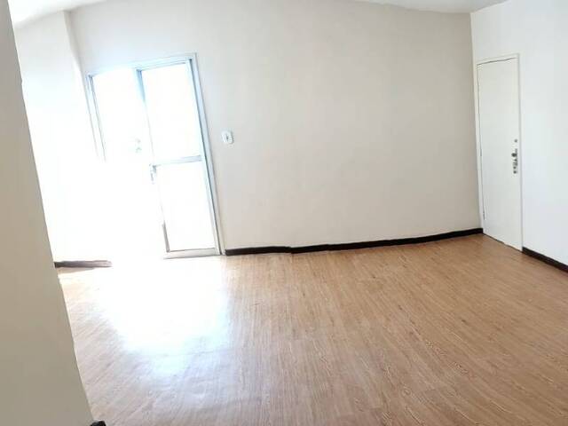 #656 - Apartamento para Venda em Campos dos Goytacazes - RJ - 3