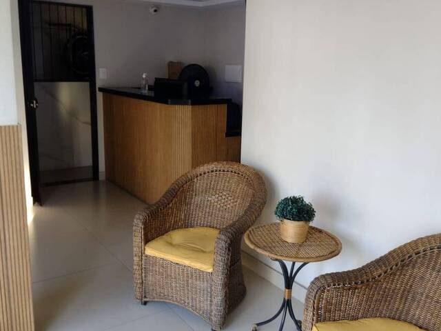 #656 - Apartamento para Venda em Campos dos Goytacazes - RJ - 2