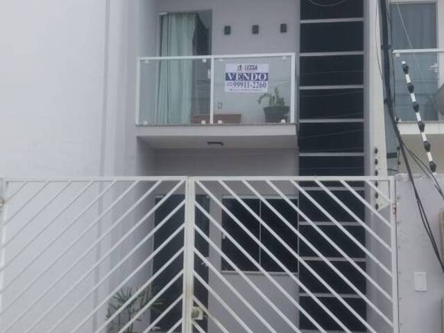 #663 - Casa para Venda em Campos dos Goytacazes - RJ - 2