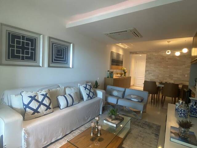 #699 - Apartamento para Venda em Campos dos Goytacazes - RJ - 1