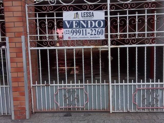 #697 - Casa para Venda em Campos dos Goytacazes - RJ - 2