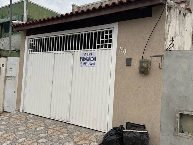 #723 - Casa para Venda em Campos dos Goytacazes - RJ - 2